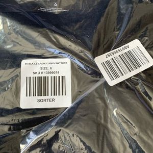 Torrid size 6 black crew sweatshirt